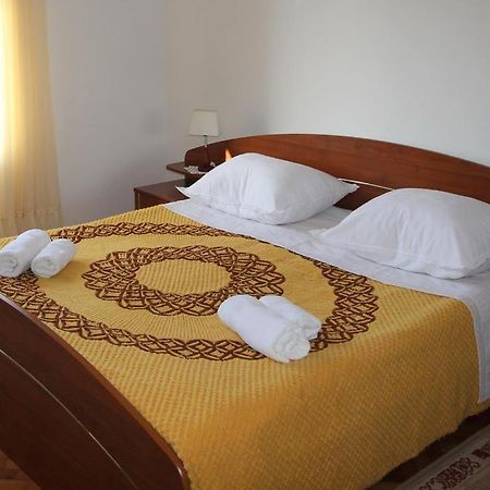 Apartmani Neda Kali Esterno foto