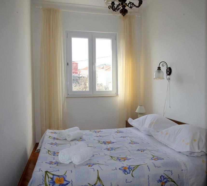Apartmani Neda Kali Esterno foto